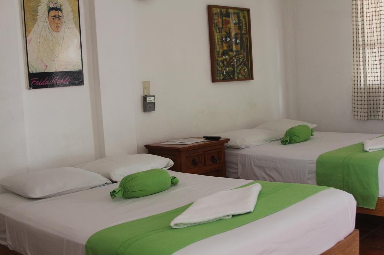 Hotel Mayflower Puerto Escondido  Kültér fotó